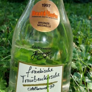 Fränkische seltene Traubenkirsche Jahrgang 1997